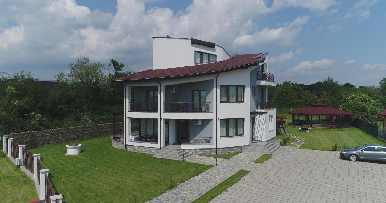 Pensiunea Casa Hortopan Тиргу-Жіу Екстер'єр фото