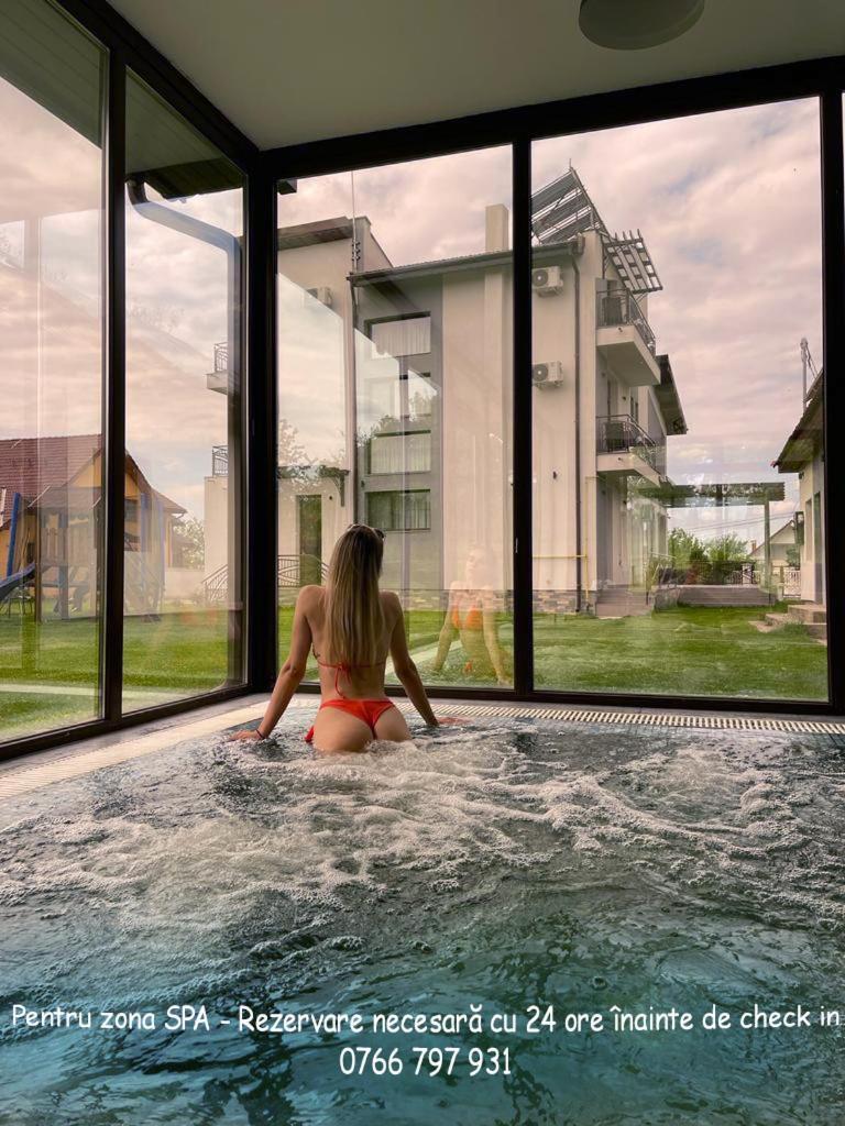 Pensiunea Casa Hortopan Тиргу-Жіу Екстер'єр фото