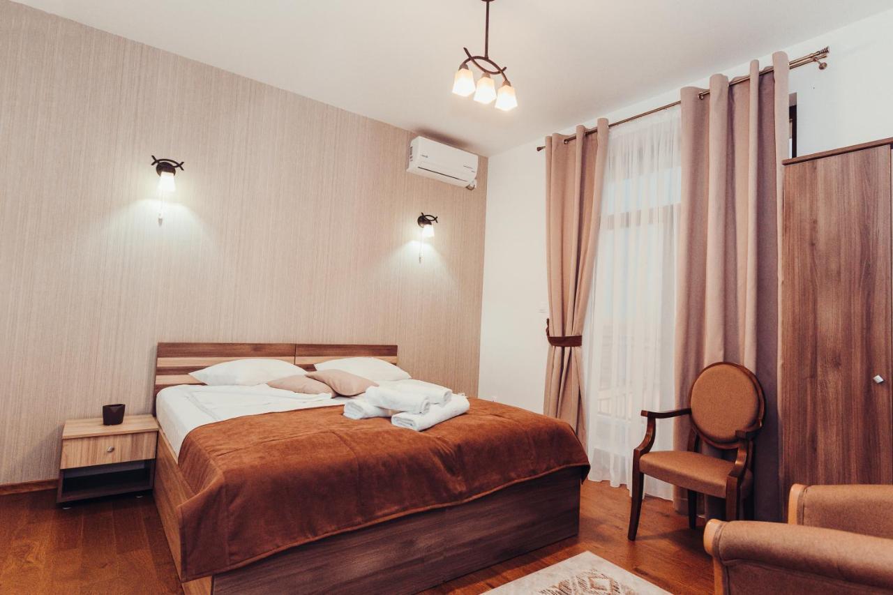 Pensiunea Casa Hortopan Тиргу-Жіу Екстер'єр фото