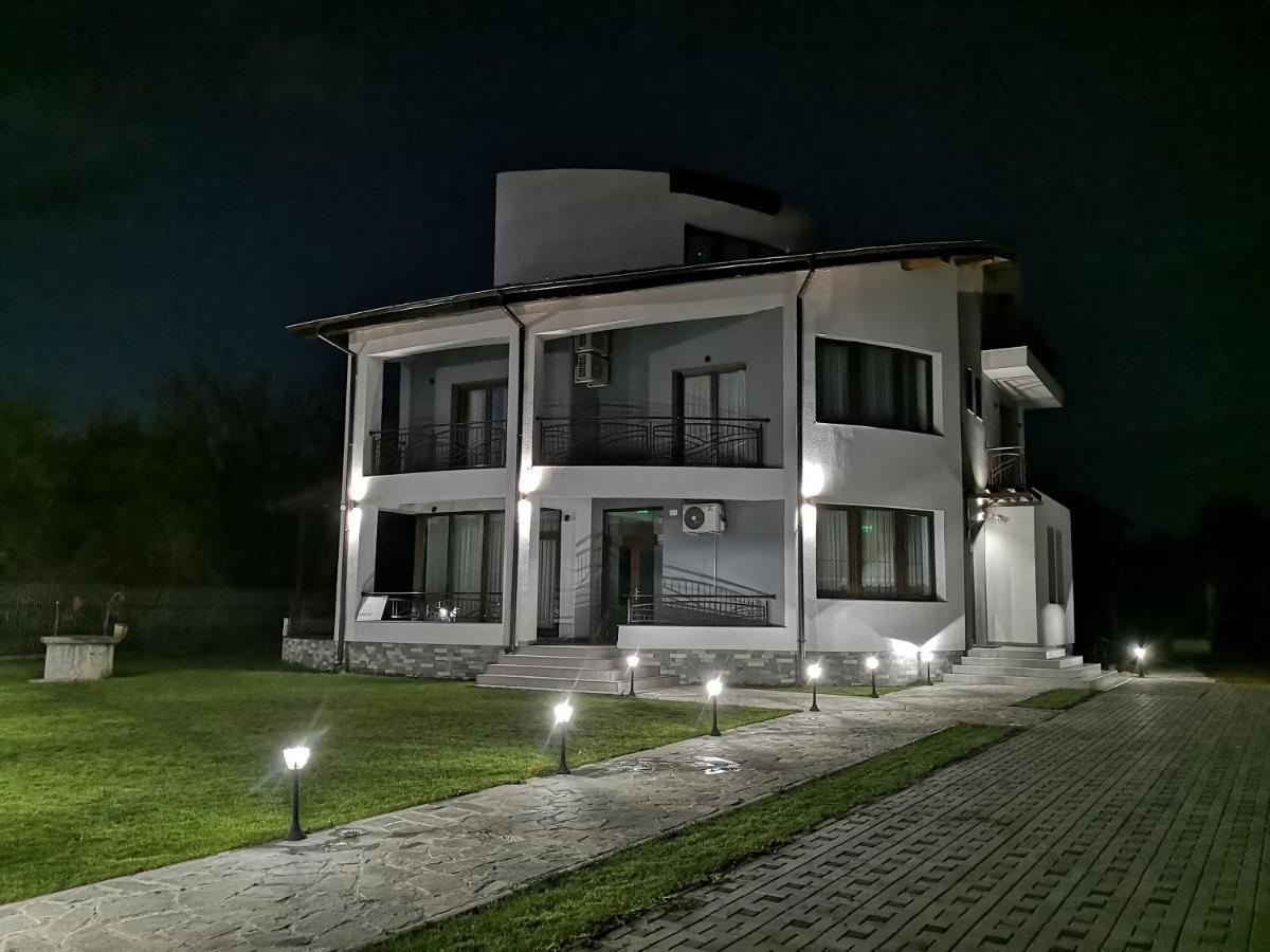 Pensiunea Casa Hortopan Тиргу-Жіу Екстер'єр фото